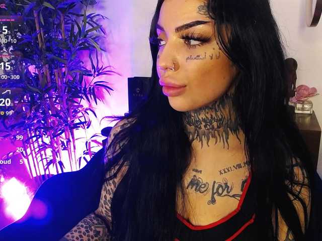 CreamyInk's BongaCams show and profile