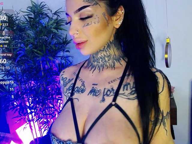 CreamyInk's BongaCams show and profile