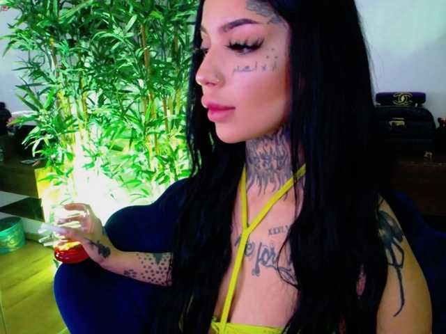 CreamyInk's BongaCams show and profile