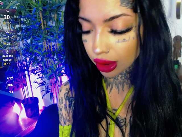 CreamyInk's BongaCams show and profile