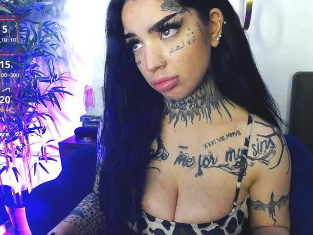 CreamyInk's BongaCams show and profile