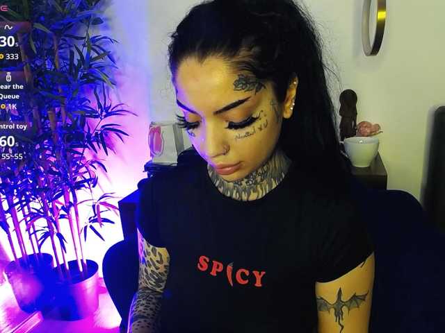 CreamyInk's BongaCams show and profile