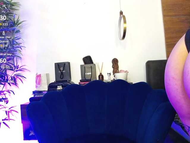 CreamyInk's BongaCams show and profile