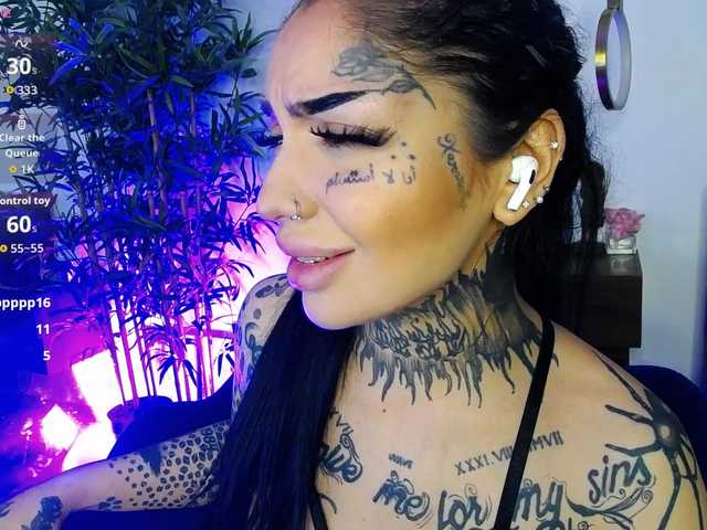 CreamyInk's BongaCams show and profile