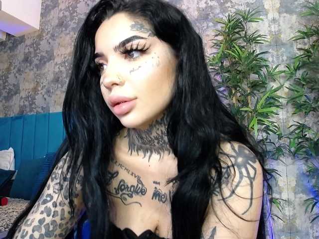 CreamyInk's BongaCams show and profile