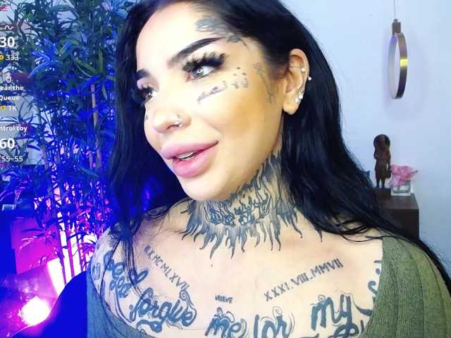 CreamyInk's BongaCams show and profile