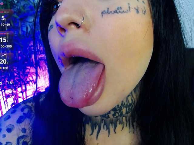 CreamyInk's BongaCams show and profile