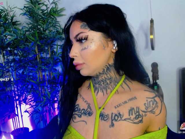 CreamyInk's BongaCams show and profile