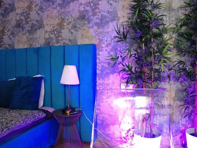 CreamyInk's BongaCams show and profile