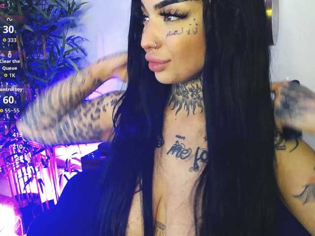 CreamyInk's BongaCams show and profile