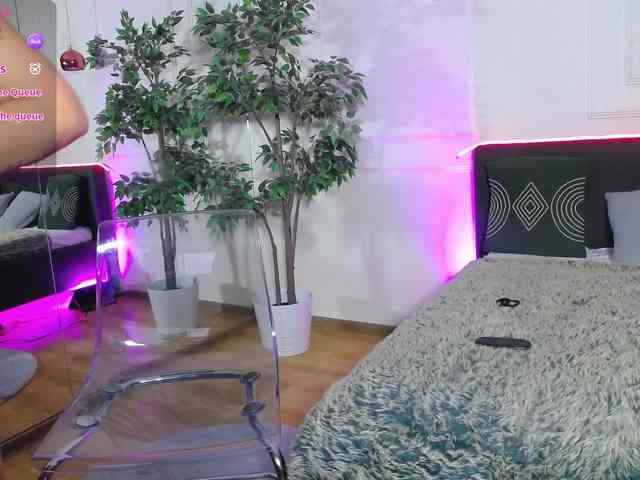 CreamyInk webcam
