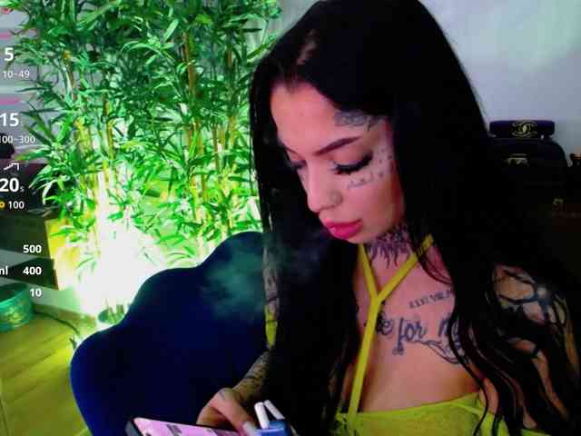 live voyeur webcam CreamyInk