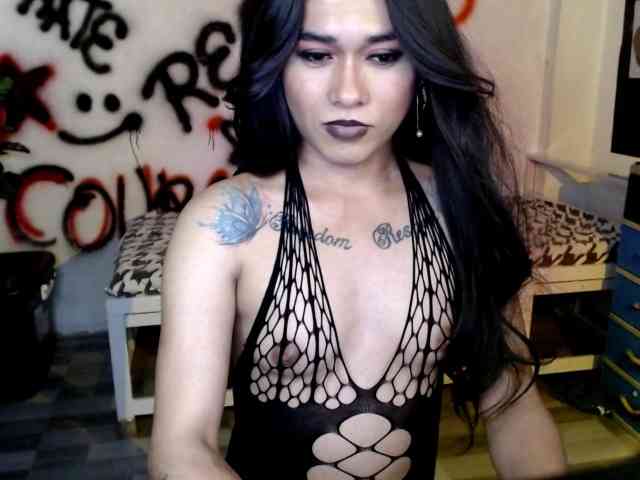 Rikka-Love Live Webcam on BongaCams