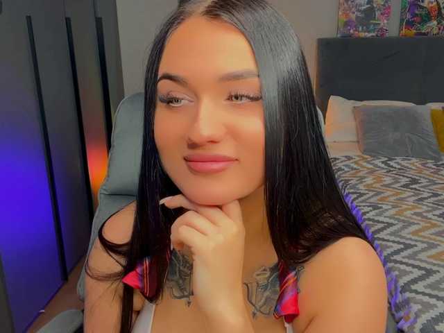 fatalefemme's BongaCams show and profile