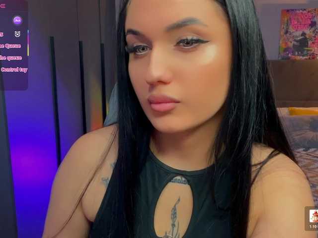 fatalefemme's BongaCams show and profile