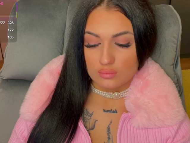 fatalefemme's BongaCams show and profile