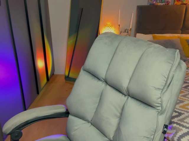 fatalefemme's BongaCams show and profile