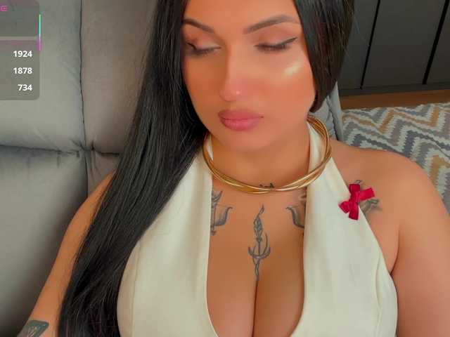 fatalefemme's BongaCams show and profile