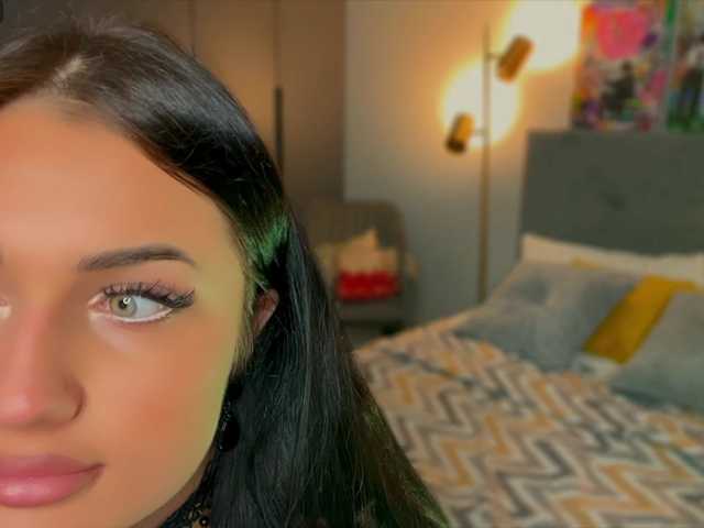 fatalefemme's BongaCams show and profile