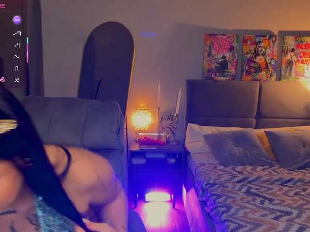 fatalefemme's BongaCams show and profile