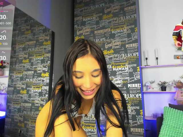 DemmiLove's BongaCams show and profile