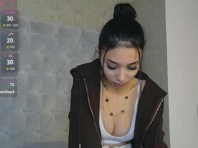 DemmiLove's BongaCams show and profile