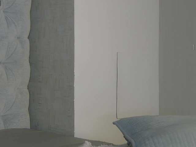 DemmiLove's BongaCams show and profile