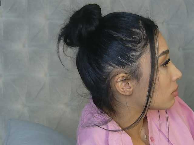 DemmiLove's BongaCams show and profile
