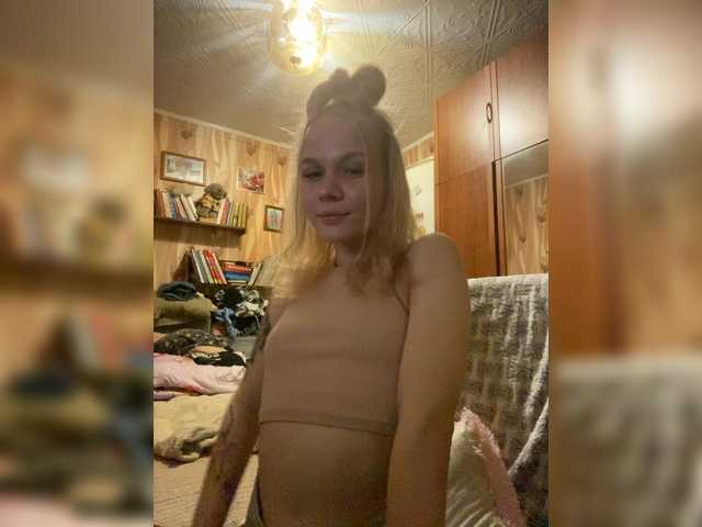 Lollyybaby's Thumb Image
