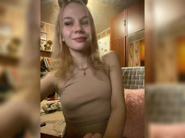 Lollyybaby – webcam model profile photo
