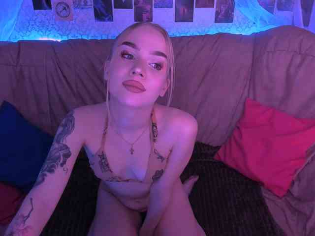 Lollyybaby webcam