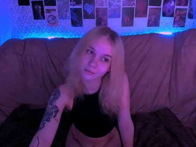 Lollyybaby webcam