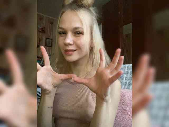 Lollyybaby webcam