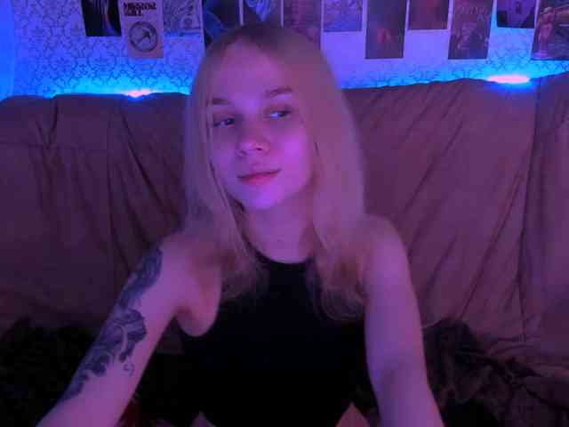 Lollyybaby webcam