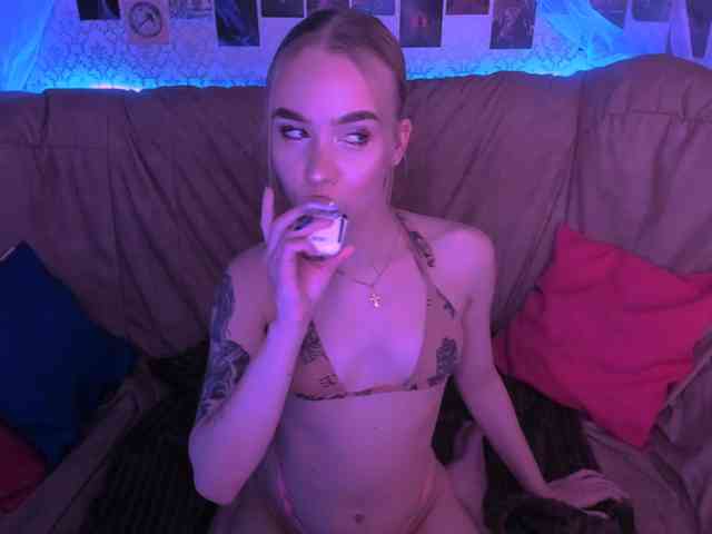 Lollyybaby webcam