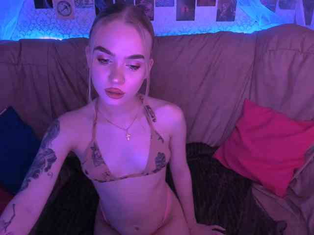 Lollyybaby webcam