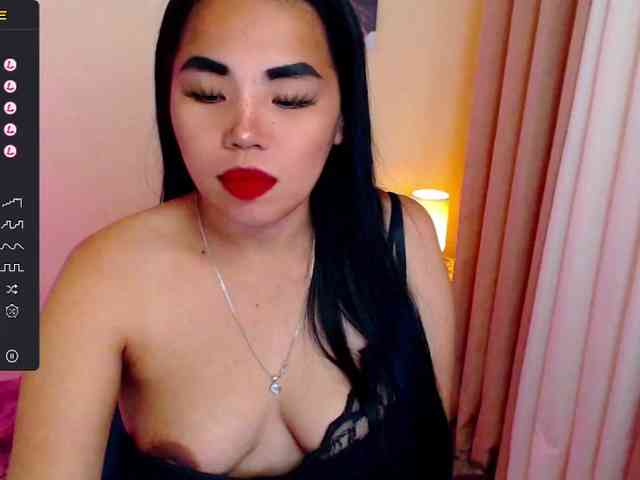 sexyvivalilly webcam