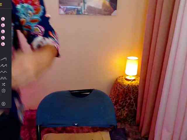 sexyvivalilly webcam