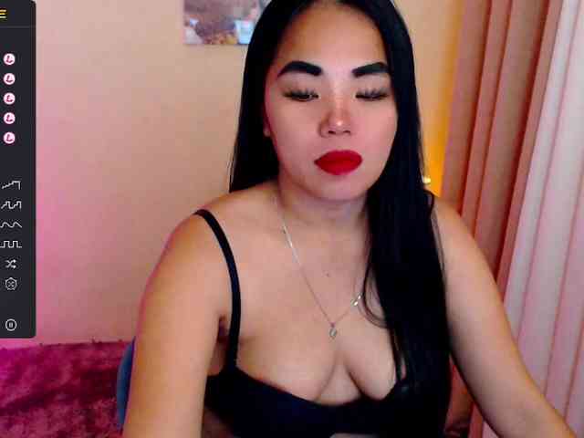 sexyvivalilly webcam