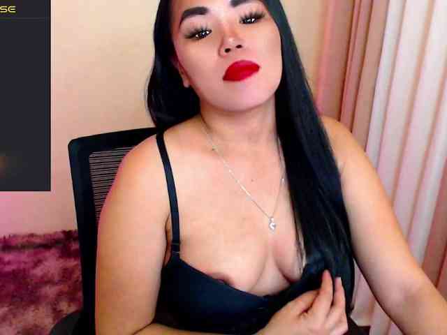 sexyvivalilly webcam