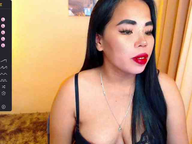 sexyvivalilly webcam