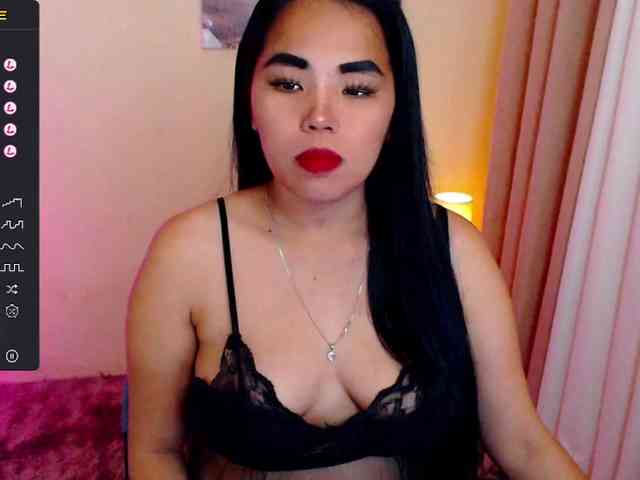 sexyvivalilly webcam