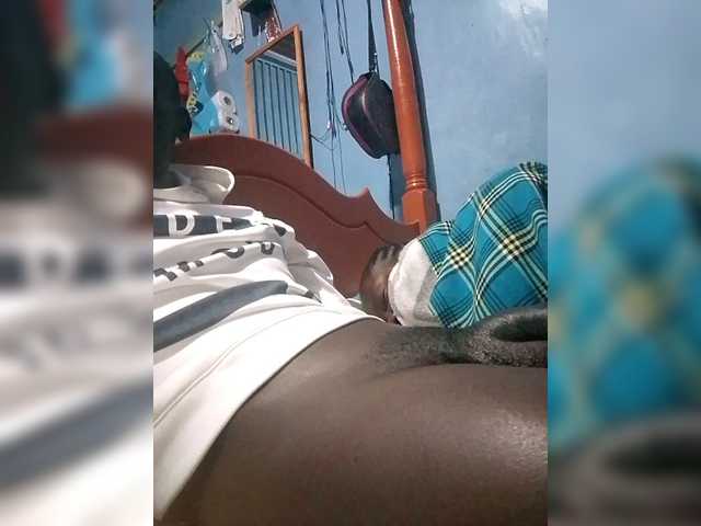 Texillo1 from BongaCams is Freechat