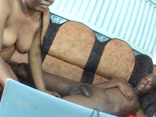 Texillo1 Live Webcam on BongaCams