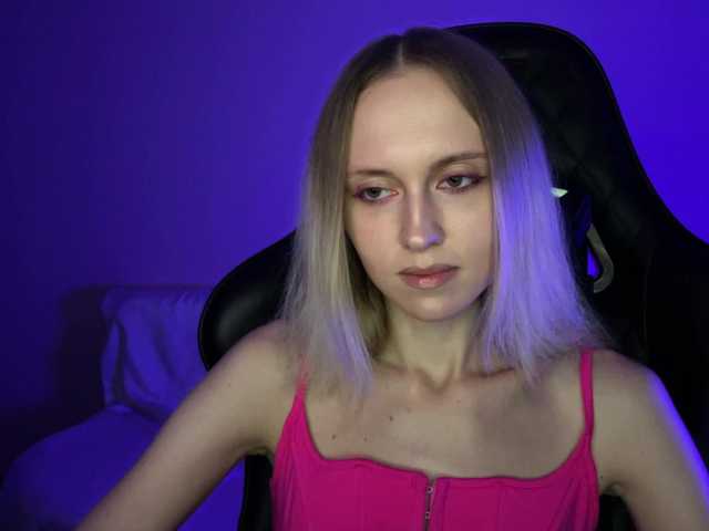 Mencia from BongaCams is Freechat