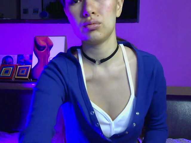 LumiHeart's BongaCams show and profile