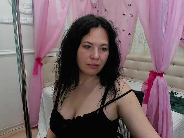 VictoriaPanther's BongaCams show and profile