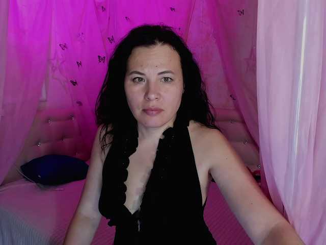 VictoriaPanther's BongaCams show and profile