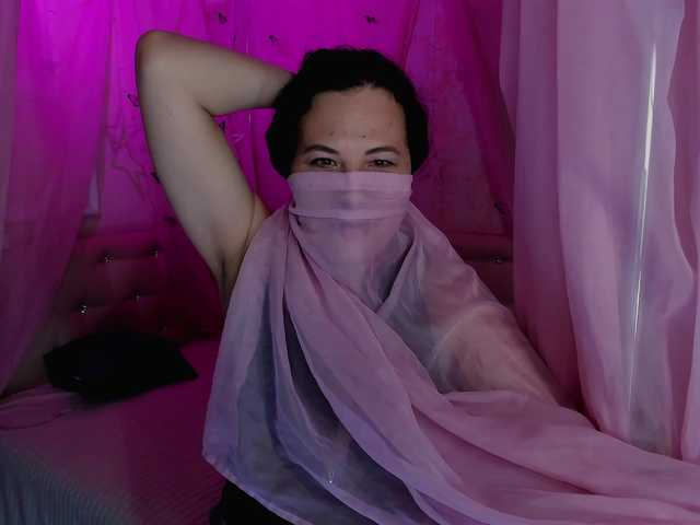 VictoriaPanther's BongaCams show and profile