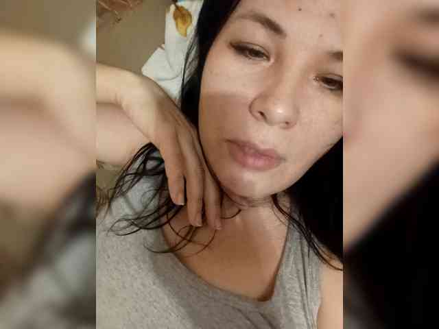 VictoriaPanther webcam